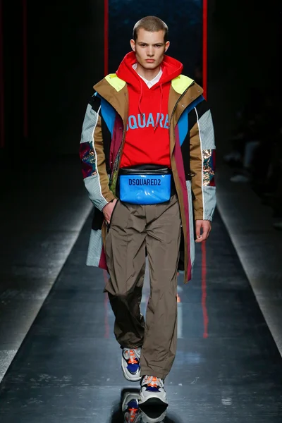 Look 34